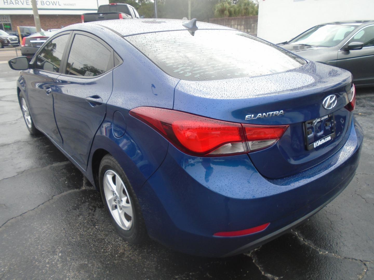 2015 Hyundai Elantra Limited (5NPDH4AE1FH) with an 1.8L L4 DOHC 16V engine, 6-Speed Automatic transmission, located at 6112 N Florida Avenue, Tampa, FL, 33604, (888) 521-5131, 27.954929, -82.459534 - Photo#4